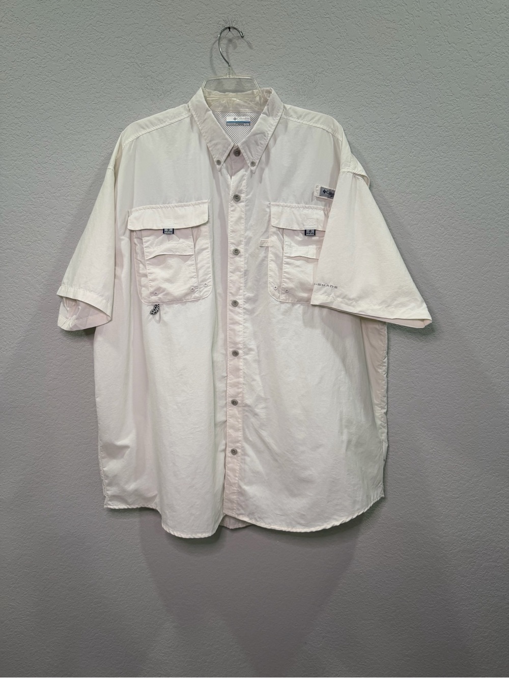 Columbia Men’s Short-Sleeve White Fishing Shirt -XL